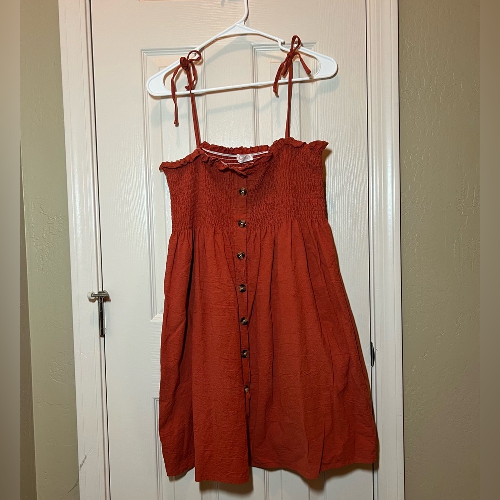 Mid length dress. Size large. From SHEIN. Burnt orange